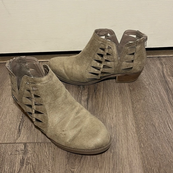 Women’s Booties - Picture 1 of 5